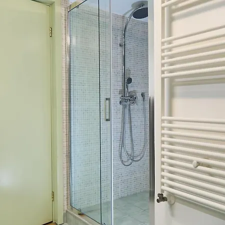 Bed & Breakfast Qurchiti 4*